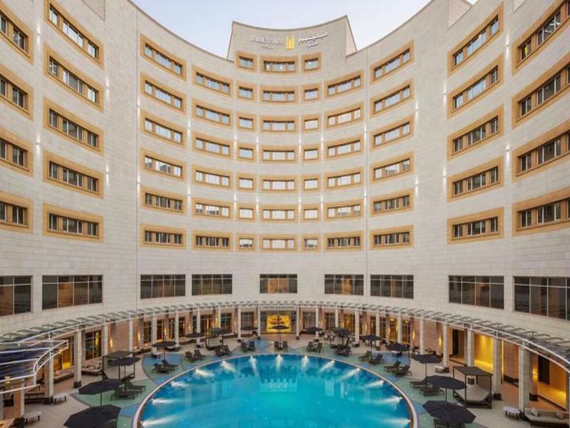 哈伊勒千禧国际酒店 外观 照片 The pool at the hotel